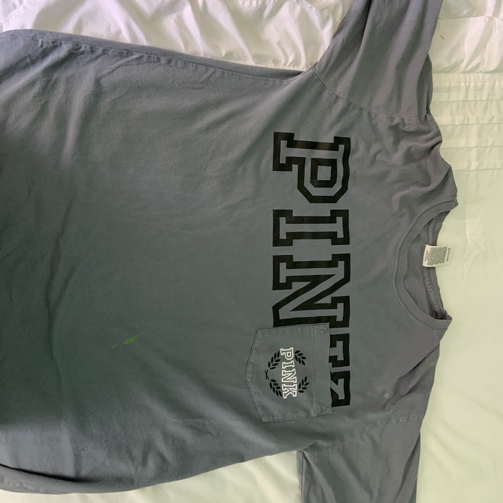 vs pink long sleeve shirt